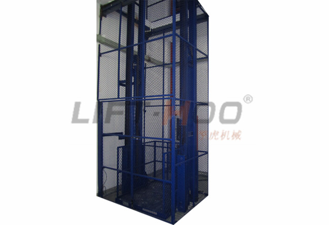 導(dǎo)軌升降機